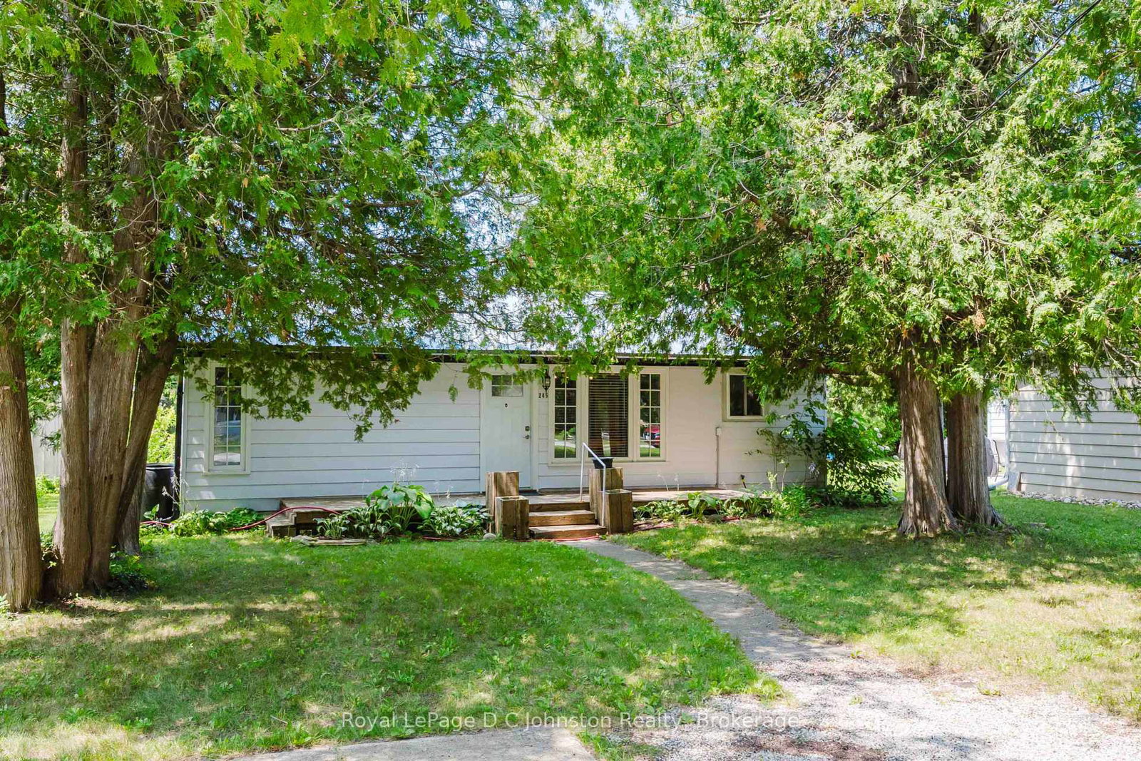 245-laird-lane-saugeen-shores-ontario-x13611422