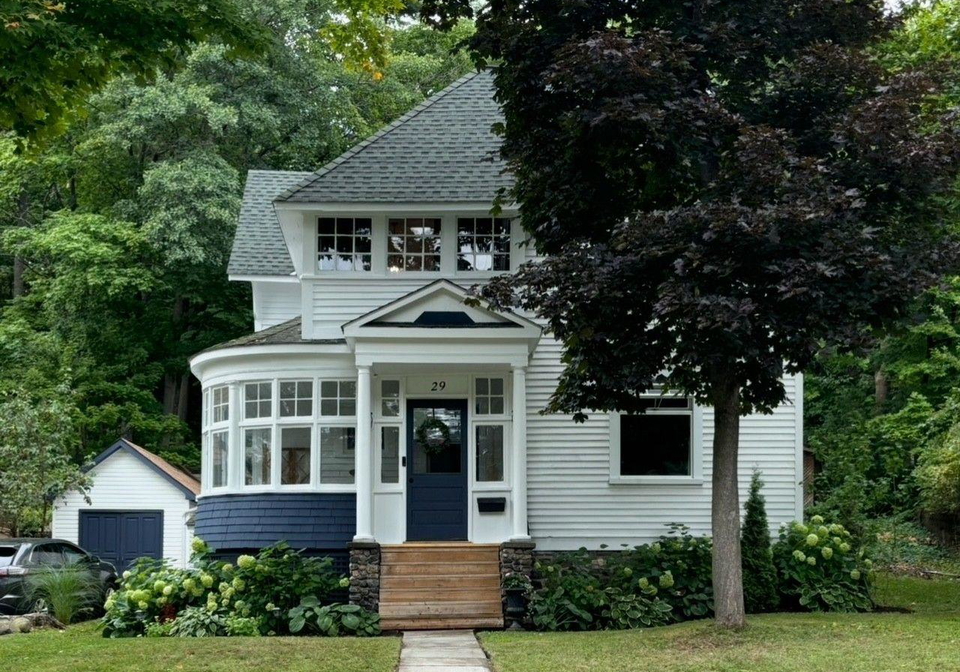 29-waubeek-street-parry-sound-ontario-x13611444
