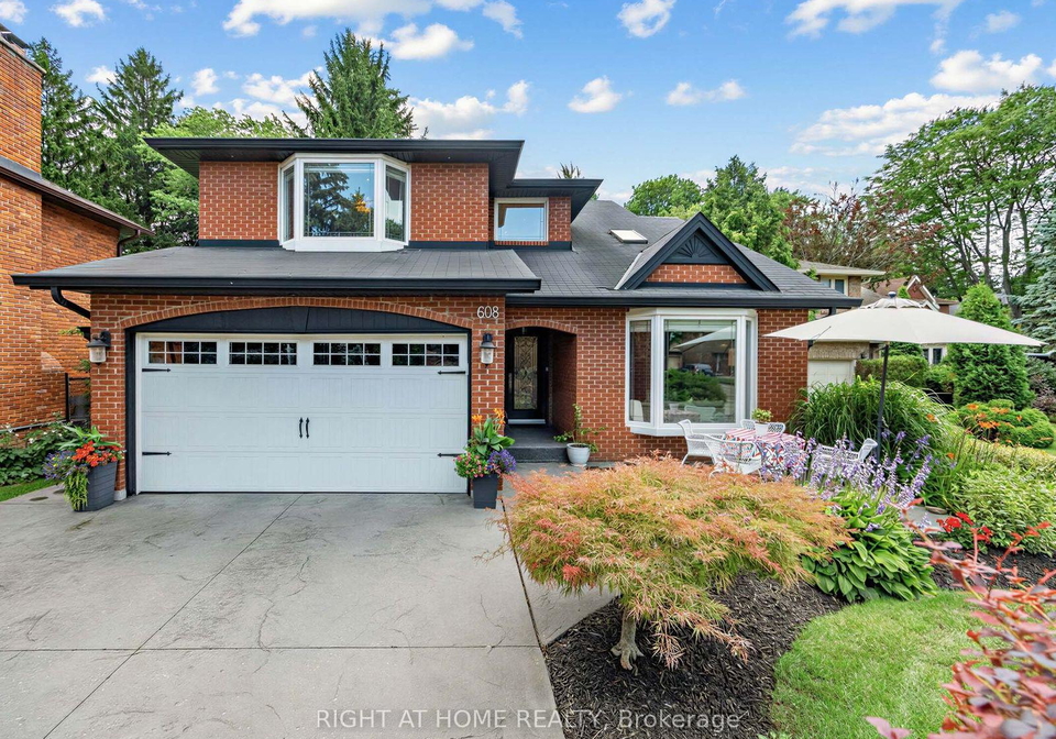 608-highvalley-road-hamilton-ontario-x13611466