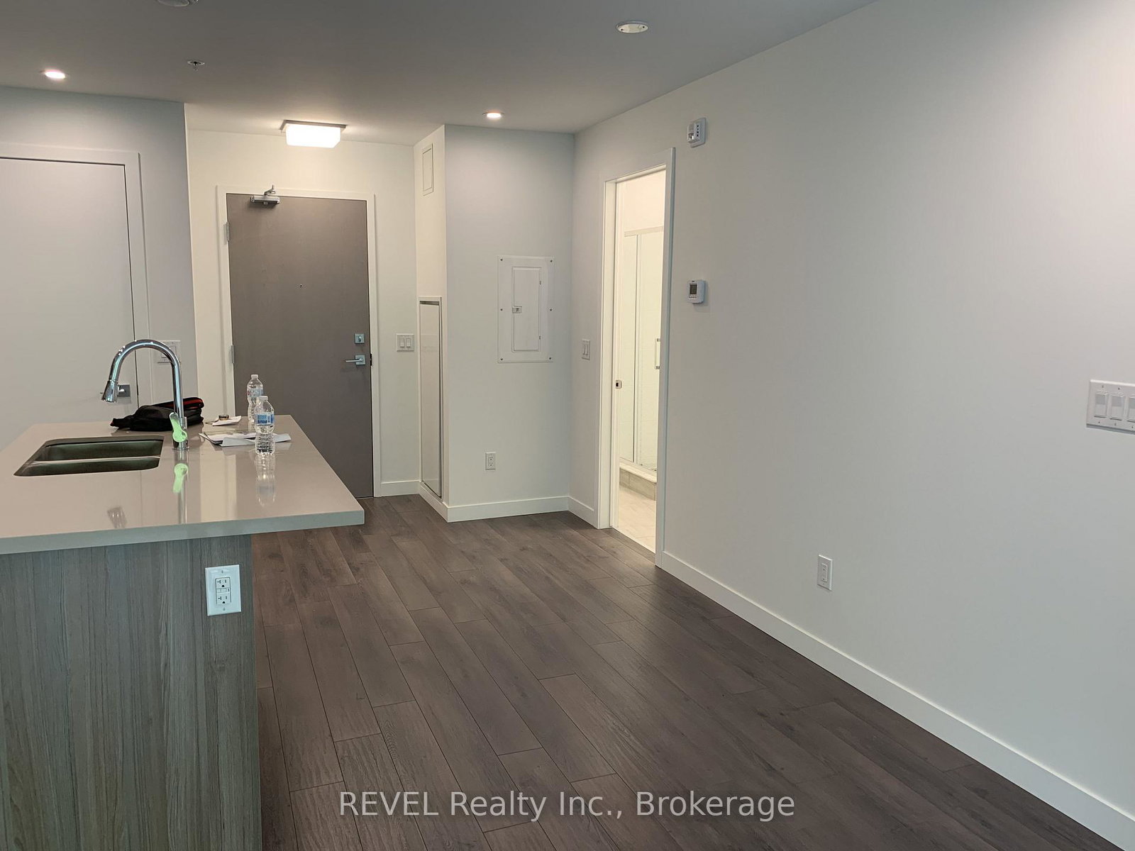 455-charlton-avenue-e-hamilton-ontario-x13611498