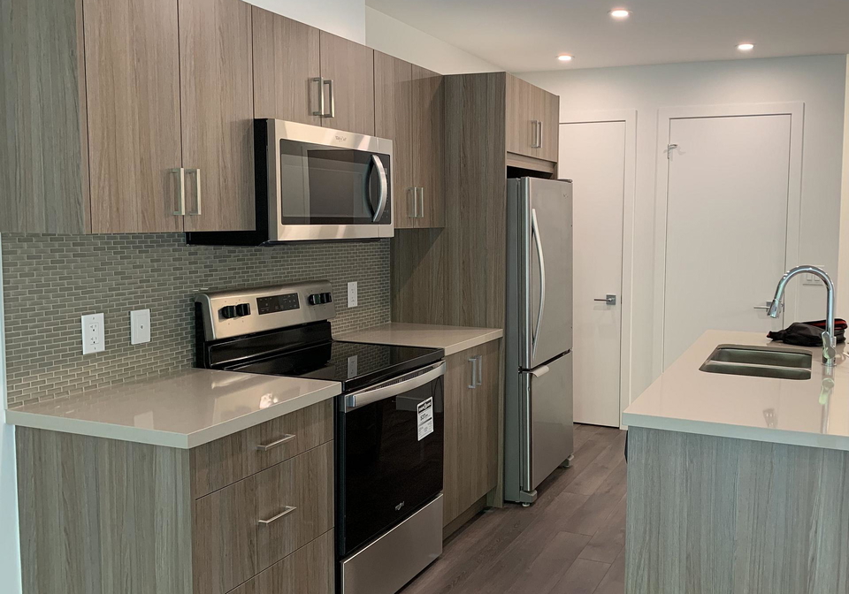 455-charlton-avenue-e-hamilton-ontario-x13611498