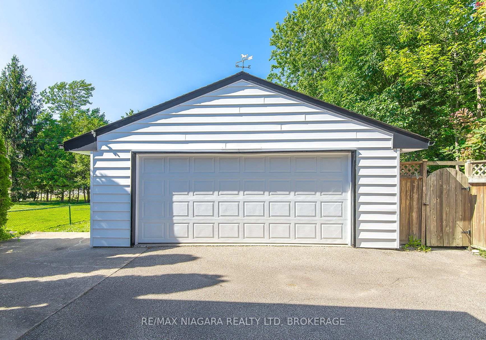129-adelaide-street-port-colborne-ontario-x13611530