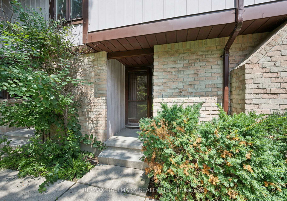 489-beechwood-drive-waterloo-ontario-x13611626