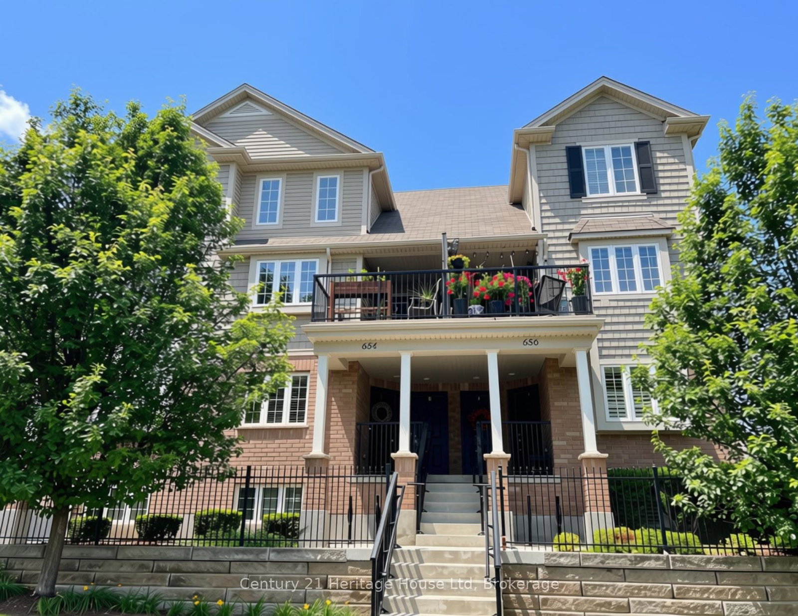 654-woodlawn-road-e-guelph-ontario-x13611878