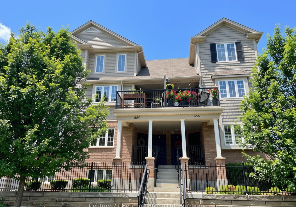 654-woodlawn-road-e-guelph-ontario-x13611878