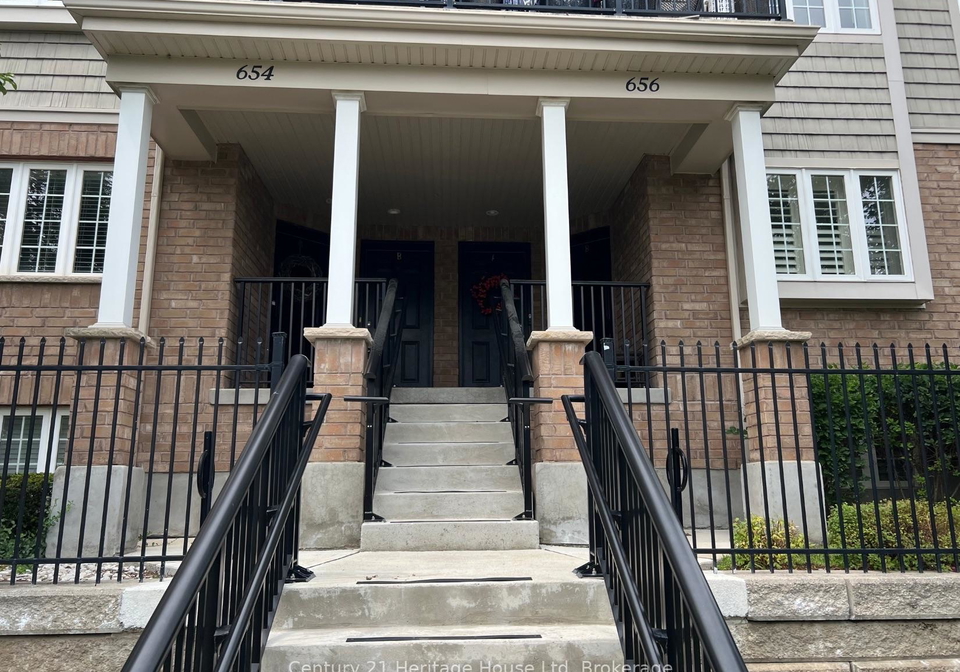 654-woodlawn-road-e-guelph-ontario-x13611878