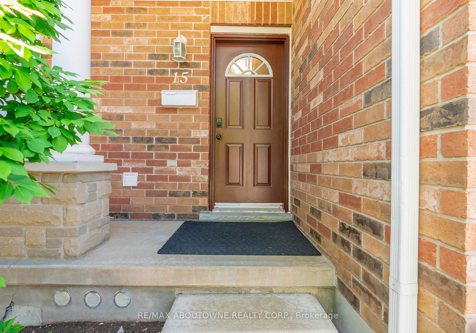 151-clairfields-drive-e-guelph-ontario-x13611960