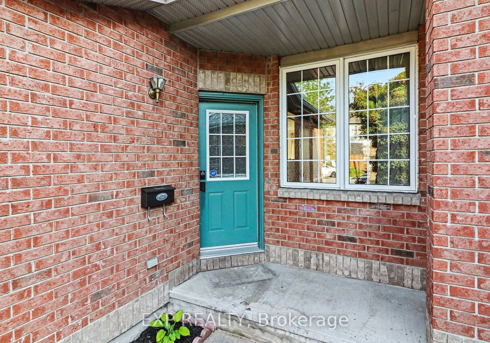 203-duntroon-circle-ottawa-ontario-x13612126