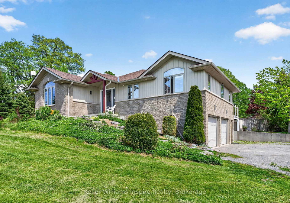 849-oak-lake-road-quinte-west-ontario-x13612282