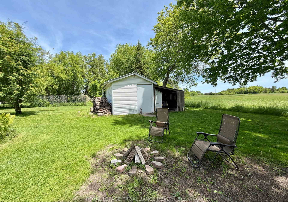 471-county-road-3-prince-edward-county-ontario-x13612294
