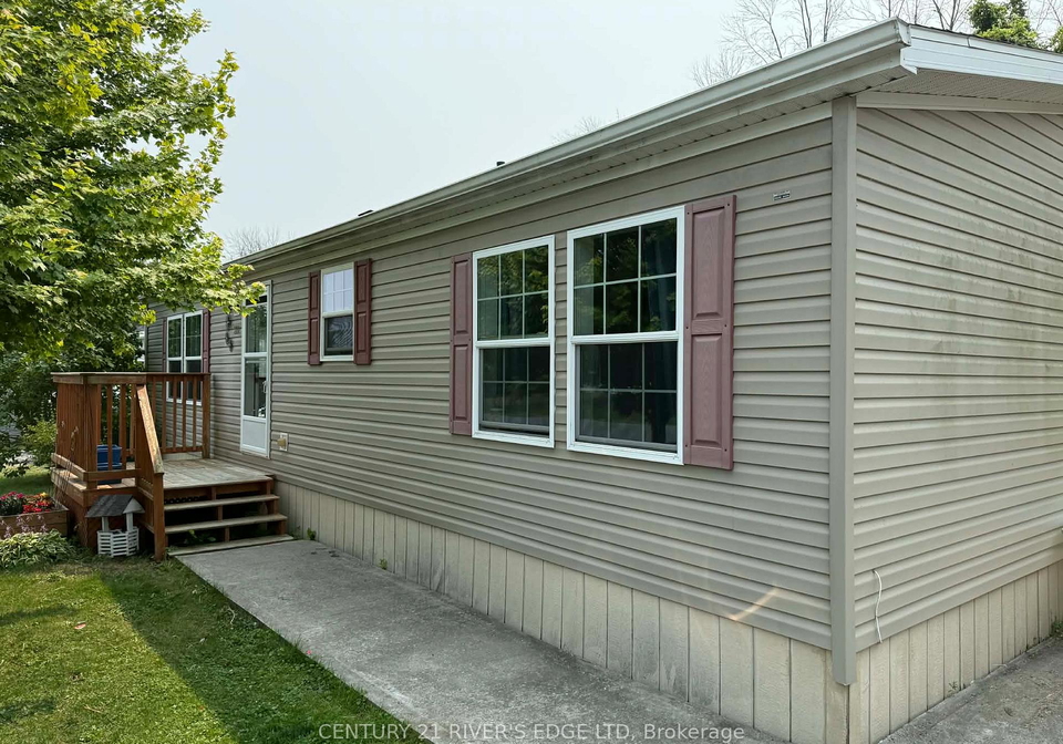 63-whites-road-quinte-west-ontario-x13612522
