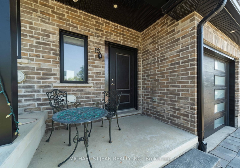 18-811-sarnia-road-london-north-ontario-x13612548