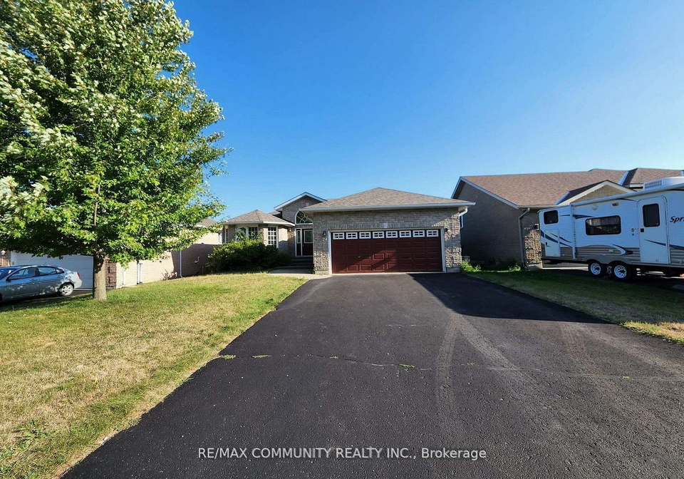 24-sunshine-lane-quinte-west-ontario-x13613000