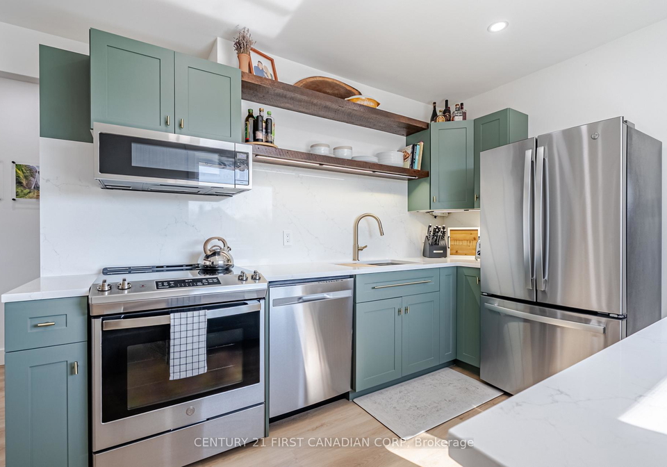 36-edgewood-drive-kitchener-ontario-x13613010