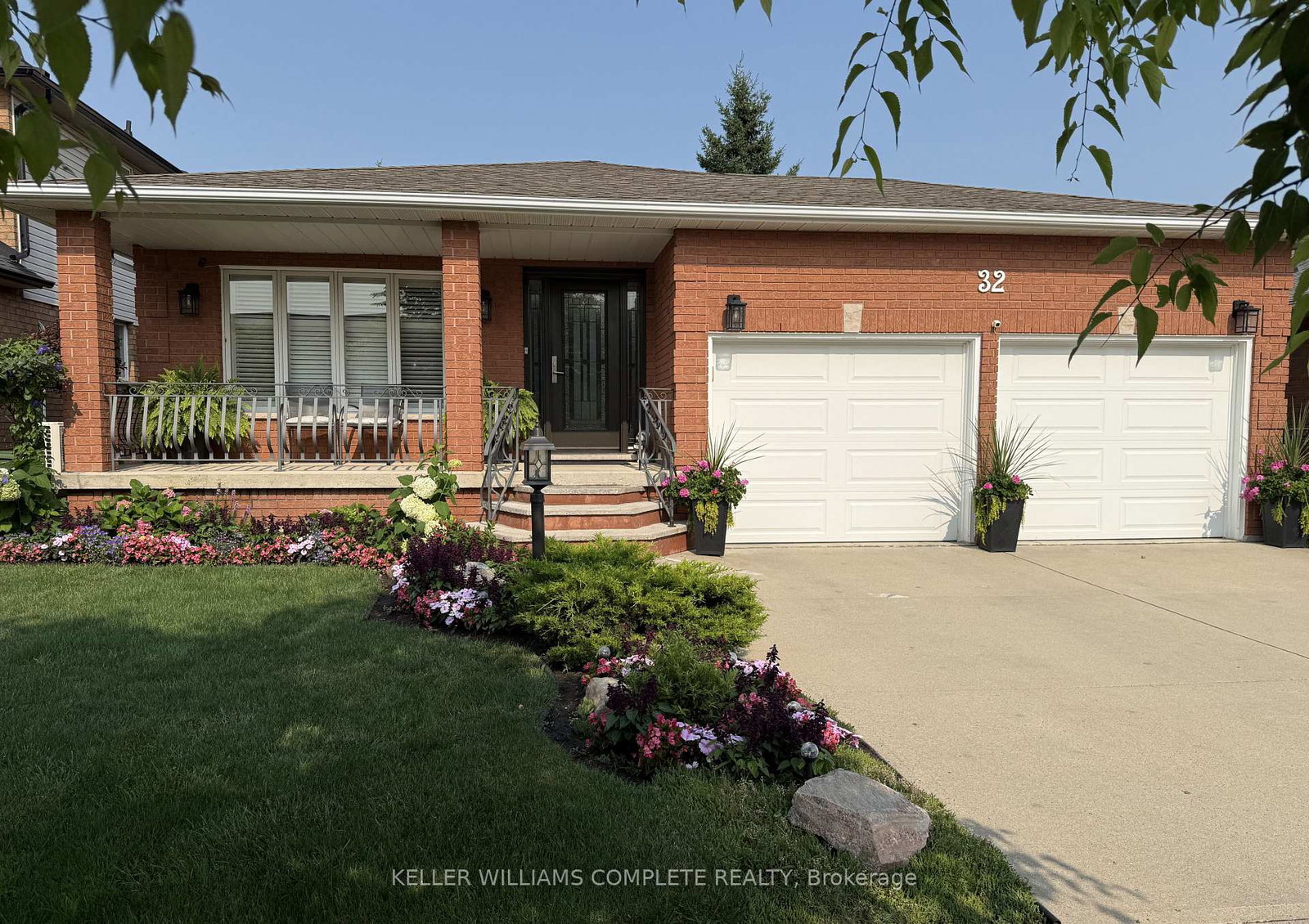 32-highbury-drive-hamilton-ontario-x13613122