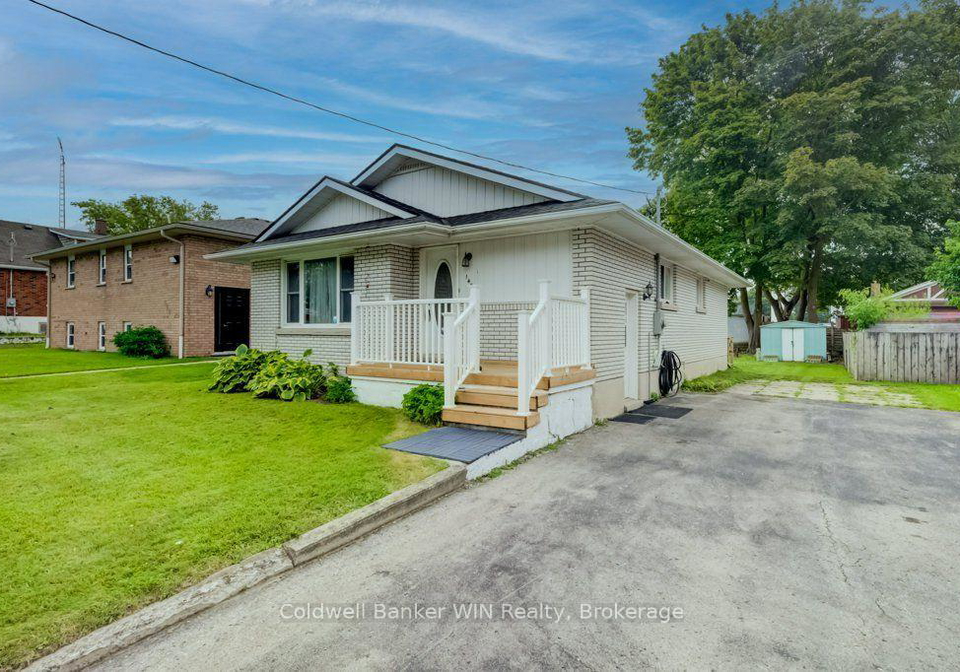140-queen-street-e-wellington-north-ontario-x13613178