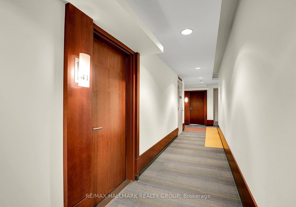 575-byron-avenue-ottawa-ontario-x13613380
