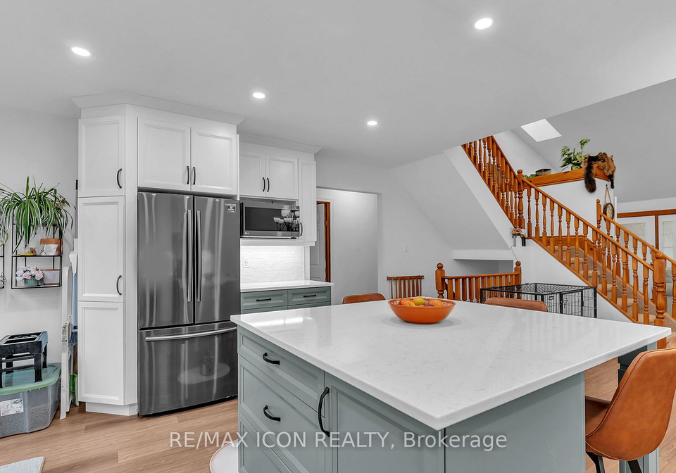 158-broadway-street-north-middlesex-ontario-x13613396