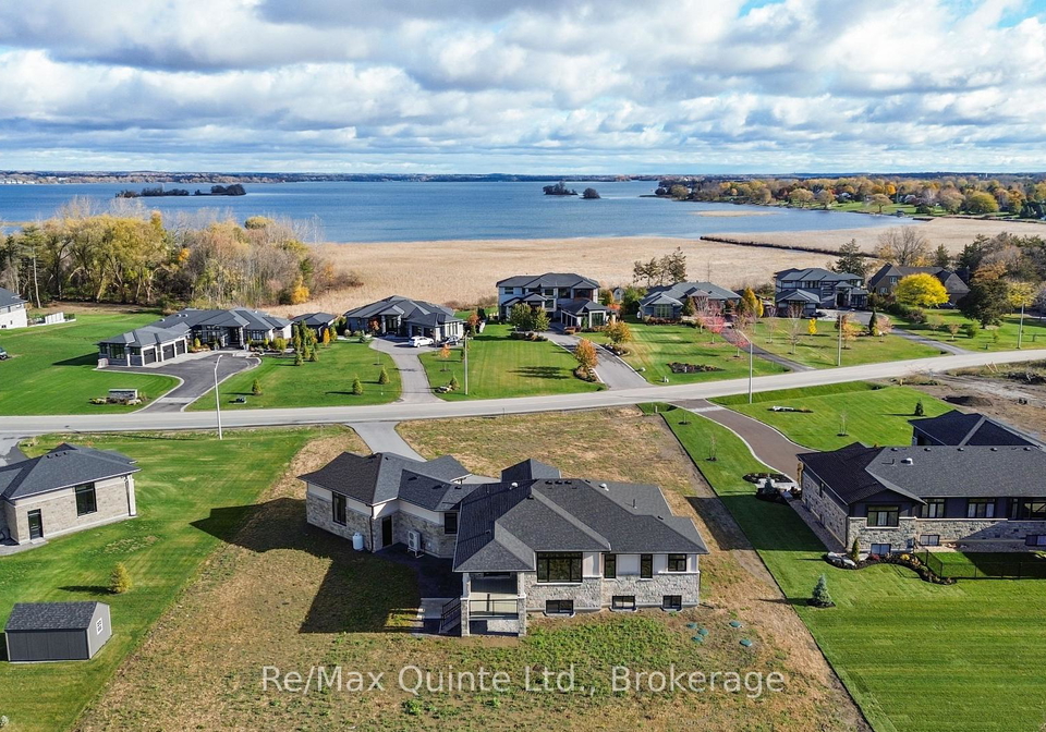25-leaside-drive-prince-edward-county-ontario-x13613544