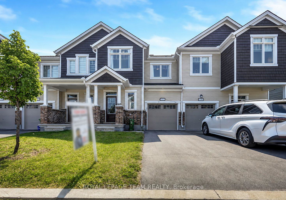 137-yearling-circle-ottawa-ontario-x13613708