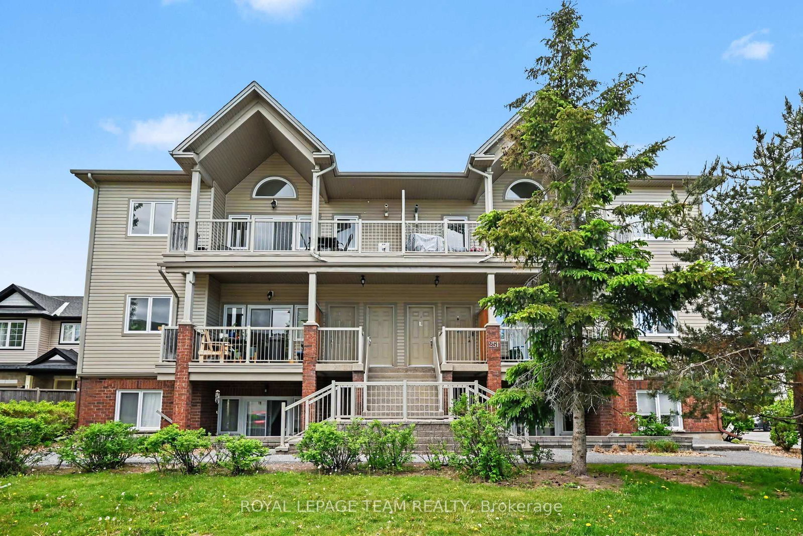 251-crestway-drive-ottawa-ontario-x13613728