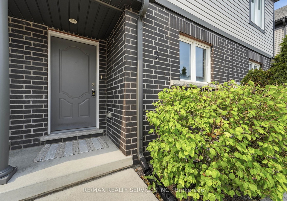 7768-ascot-circle-niagara-falls-ontario-x13613814