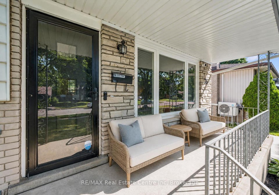 35-golfview-road-guelph-ontario-x13614026