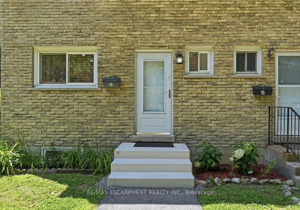 1420-garth-street-hamilton-ontario-x13614258