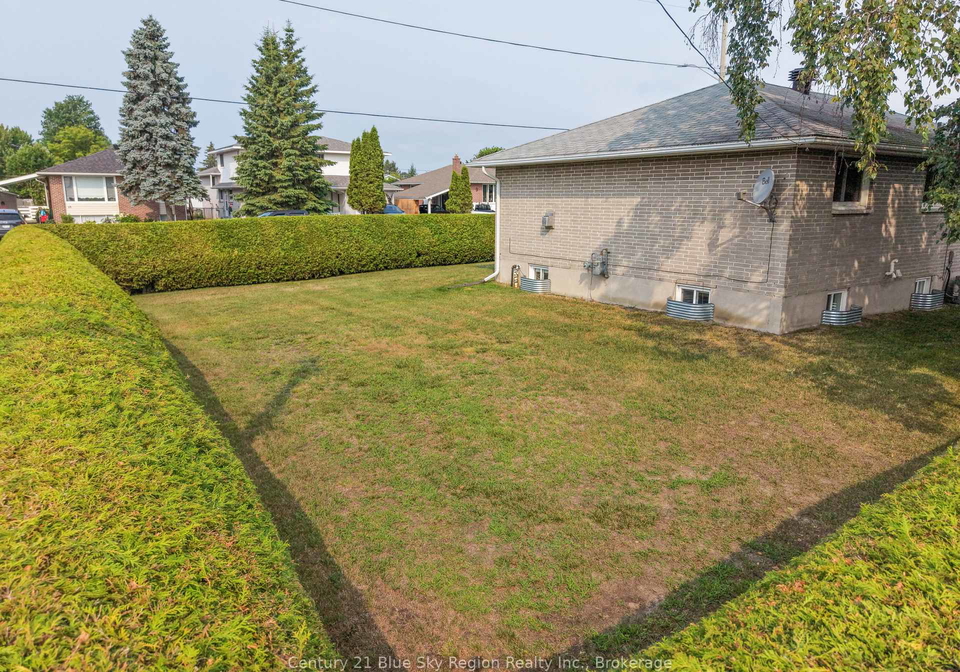 10-strathcona-drive-north-bay-ontario-x13614284