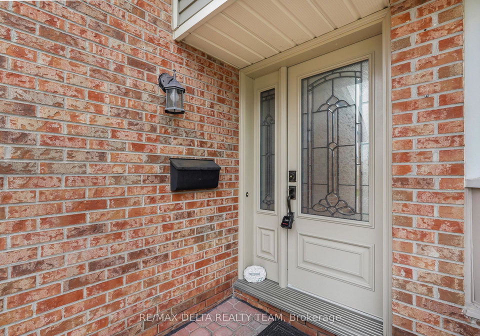 6043-valley-field-crescent-ottawa-ontario-x13614306