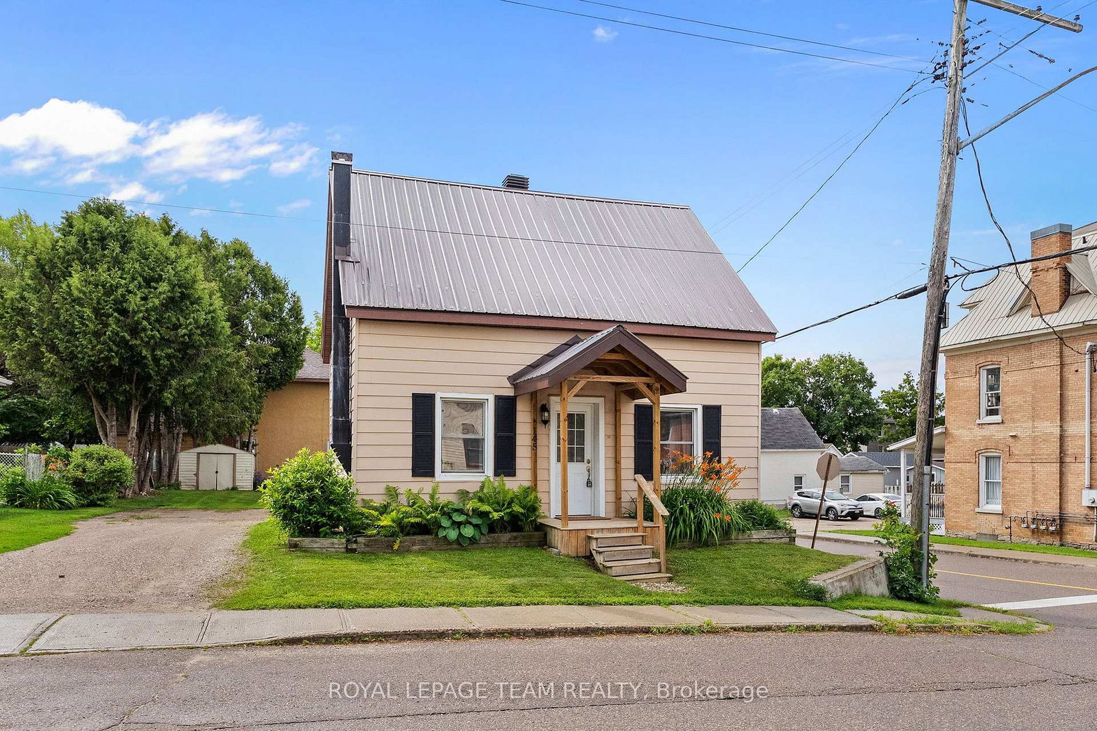 145-munroe-avenue-w-renfrew-ontario-x13614314
