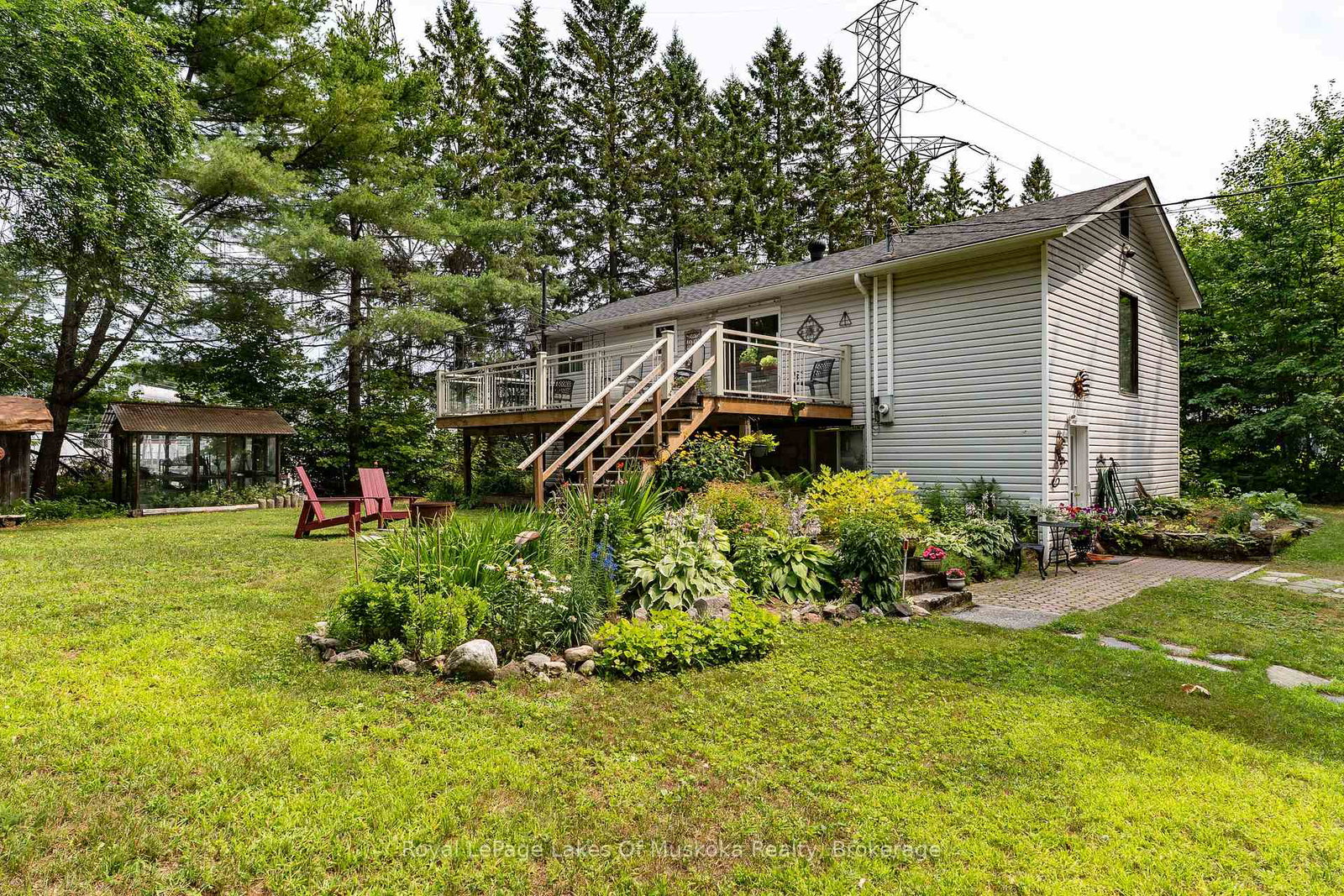 588-highway-141-highway-huntsville-ontario-x13614348