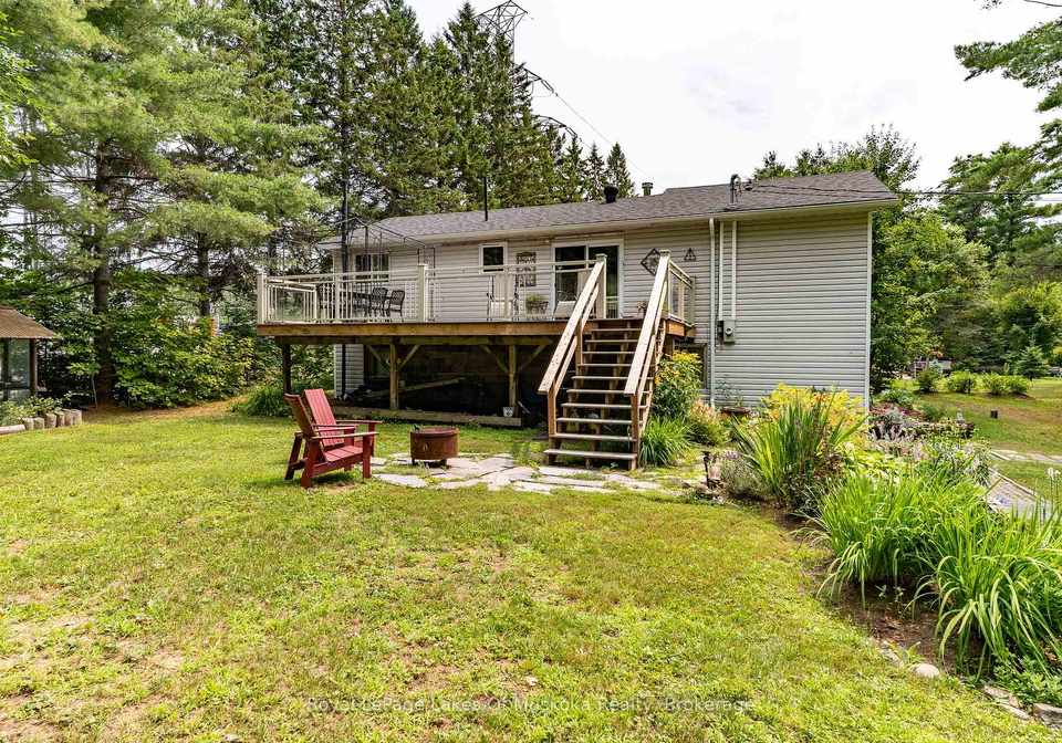 588-highway-141-highway-huntsville-ontario-x13614348
