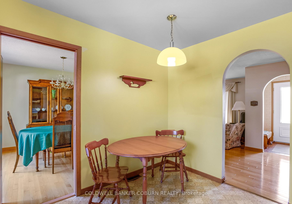 12169-lakeshore-drive-south-dundas-ontario-x13614424