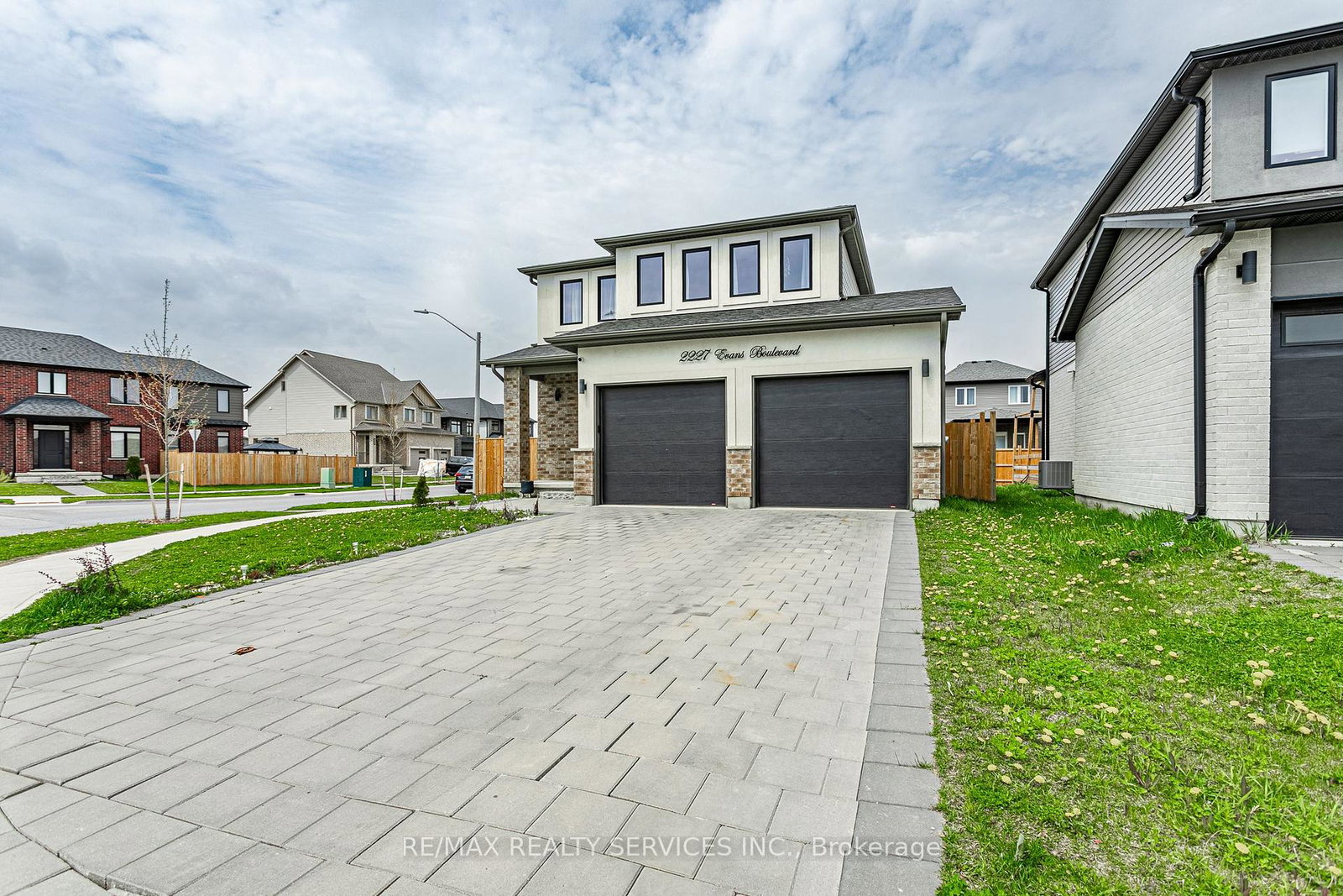 2227-evans-boulevard-london-south-ontario-x13614546