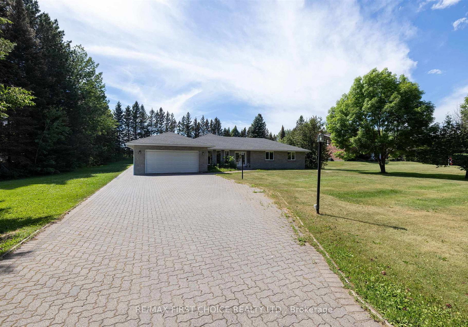 1155-victor-street-s-thunder-bay-ontario-x13614590