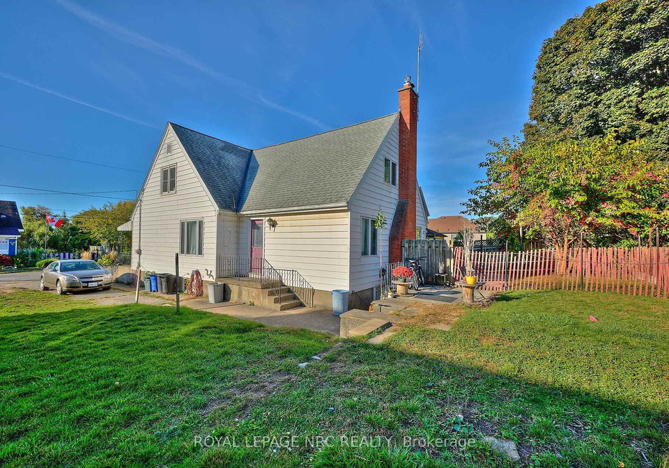 6437-barker-street-niagara-falls-ontario-x13614634