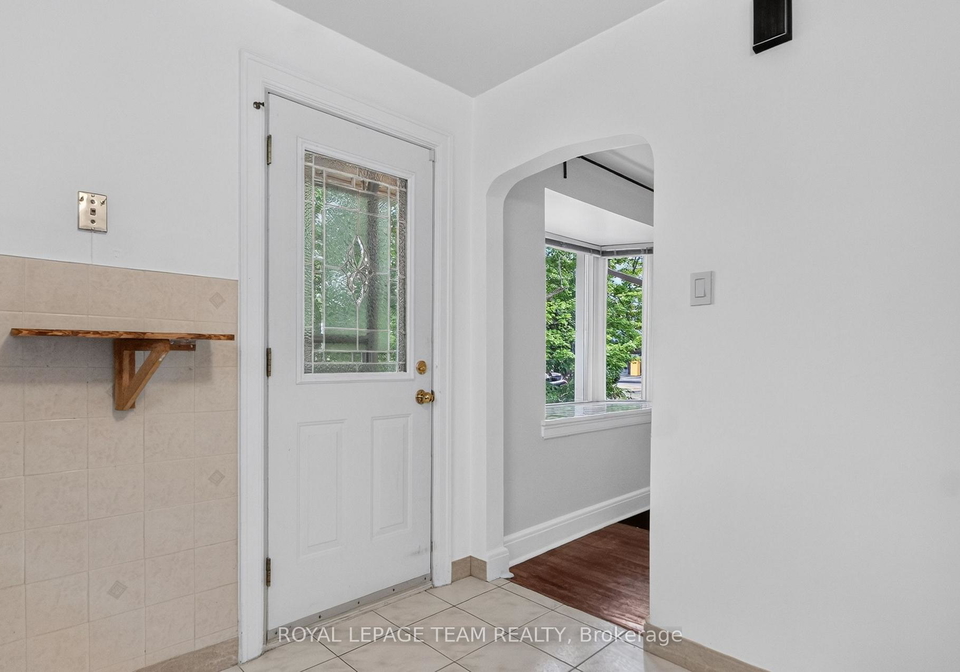 157-mulvihill-avenue-ottawa-ontario-x13614766