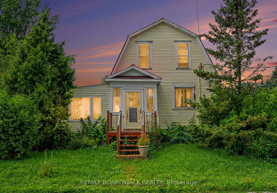 11049-gilmour-road-south-dundas-ontario-x13614858