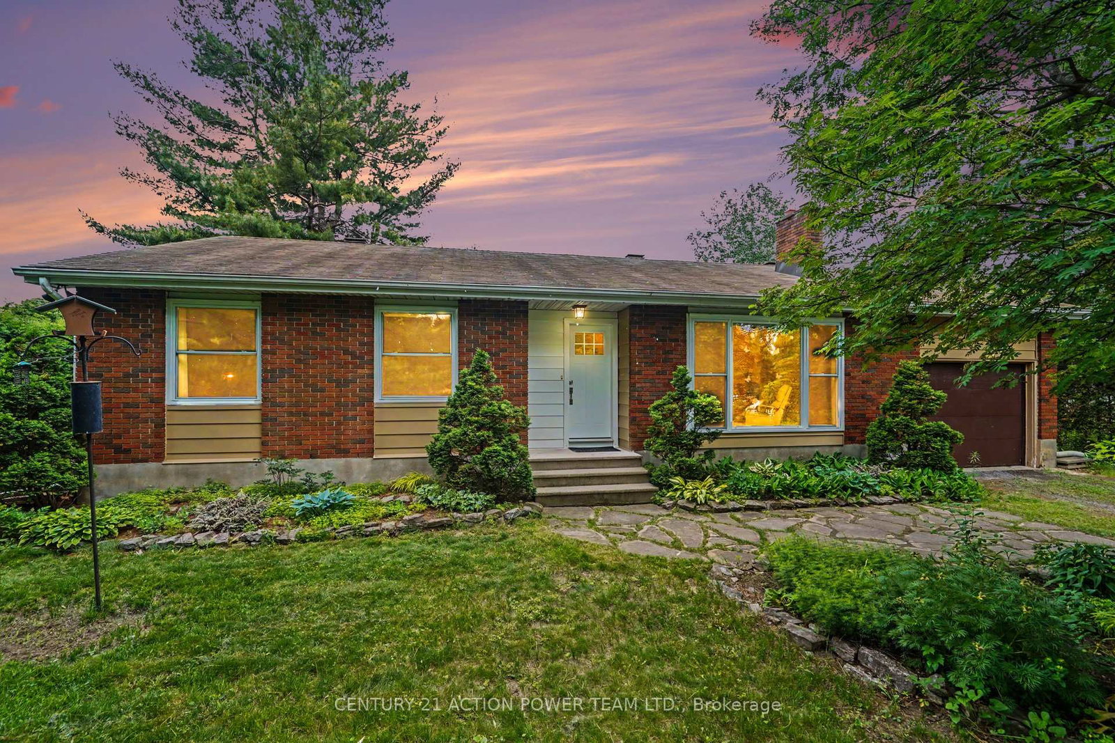 931-kevin-crescent-ottawa-ontario-x13615180