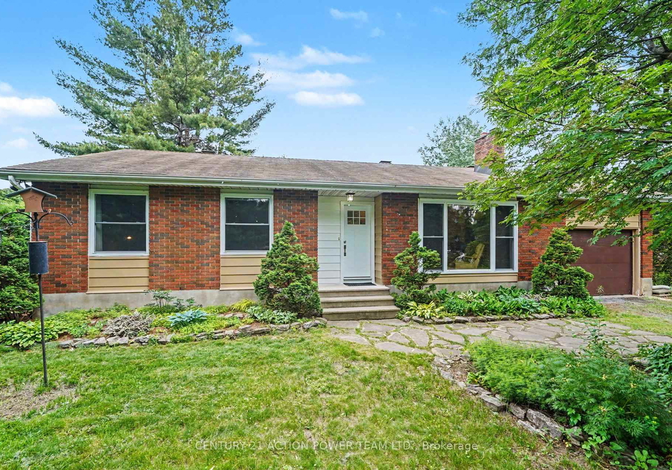 931-kevin-crescent-ottawa-ontario-x13615180