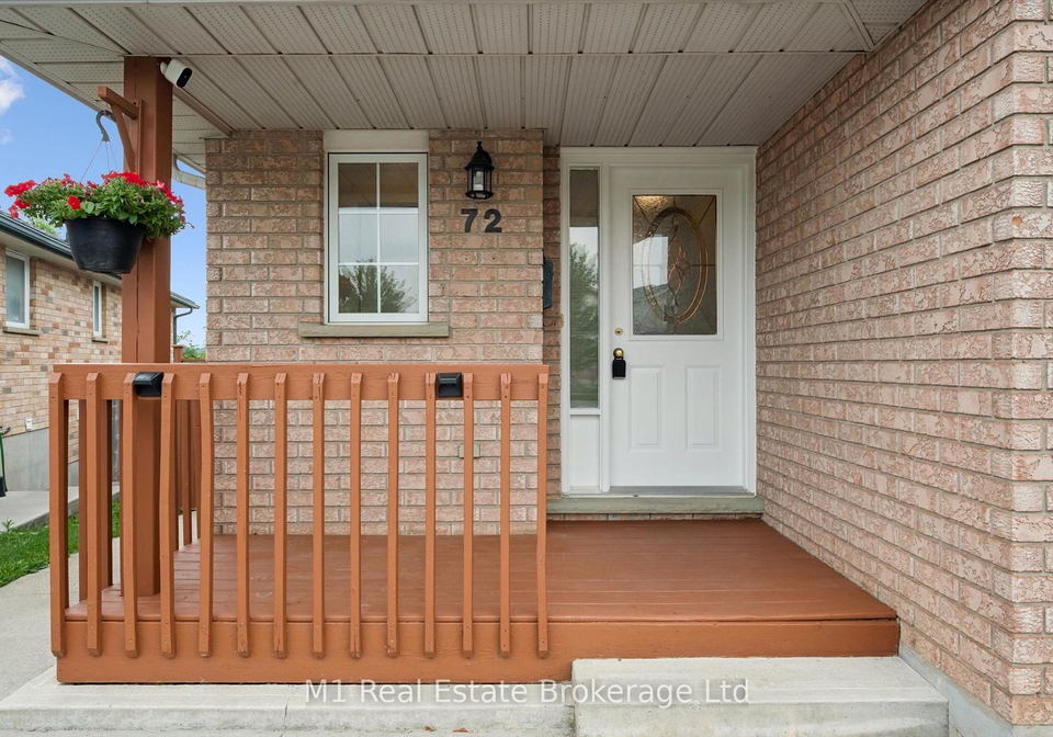 72-orchid-crescent-kitchener-ontario-x13615622