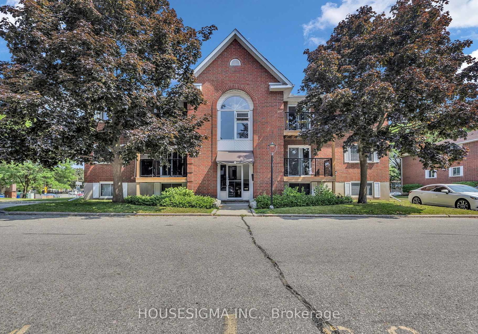 565-greenfield-avenue-kitchener-ontario-x13615710