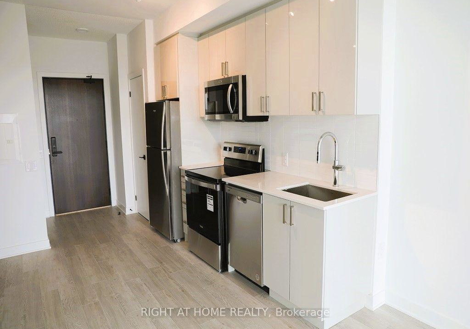 2782-barton-street-n-hamilton-ontario-x13615974
