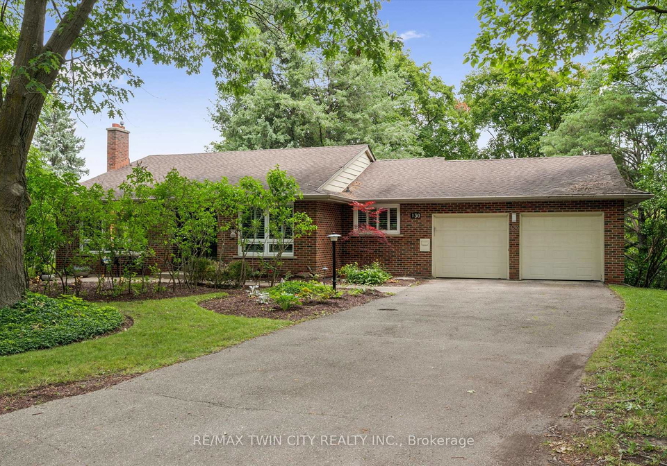 130-iroquois-place-waterloo-ontario-x13616010