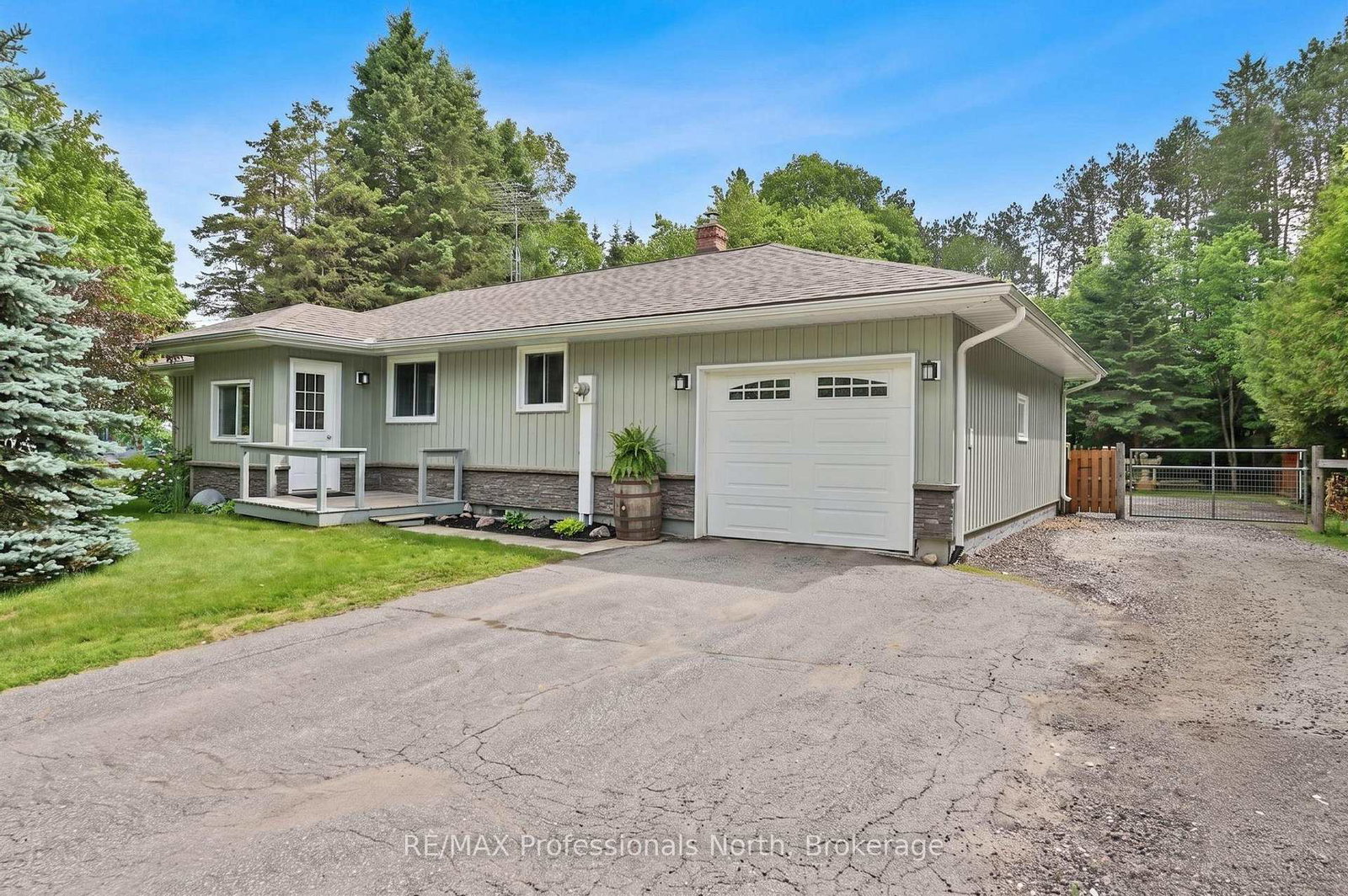 12-stouffer-street-minden-hills-ontario-x13616150