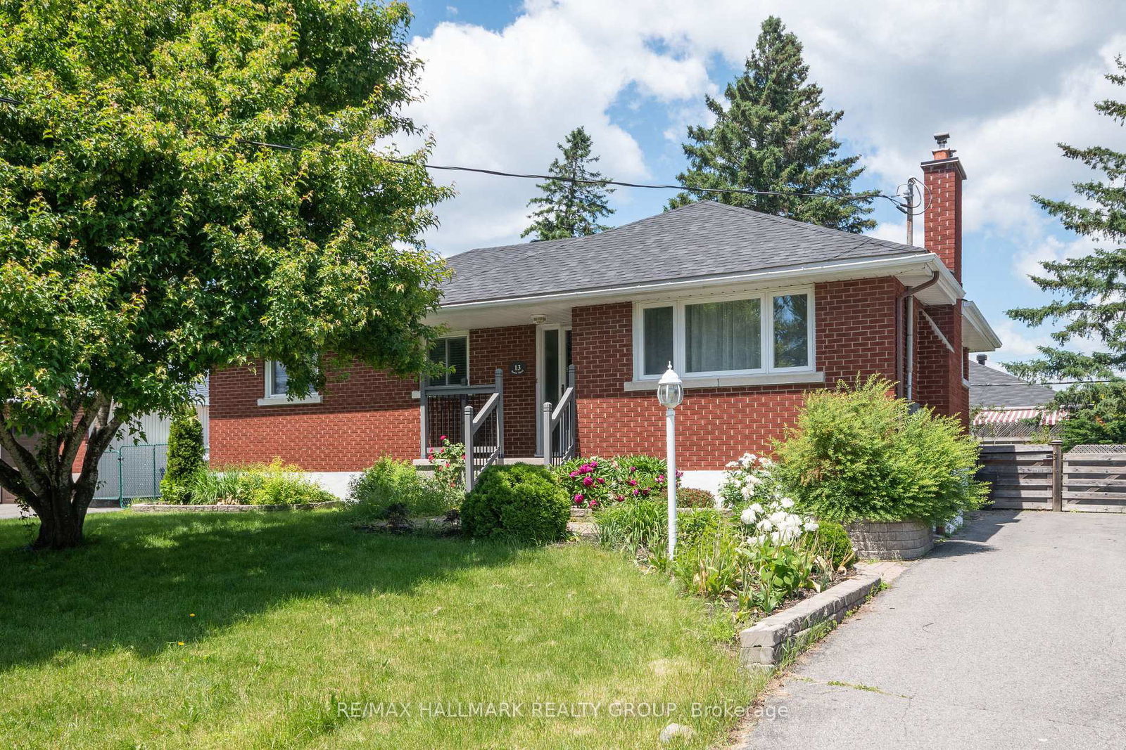 13-donna-street-ottawa-ontario-x13616164