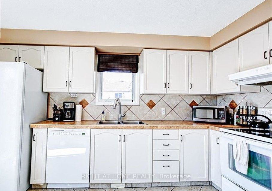 47-jackson-court-w-welland-ontario-x13616186