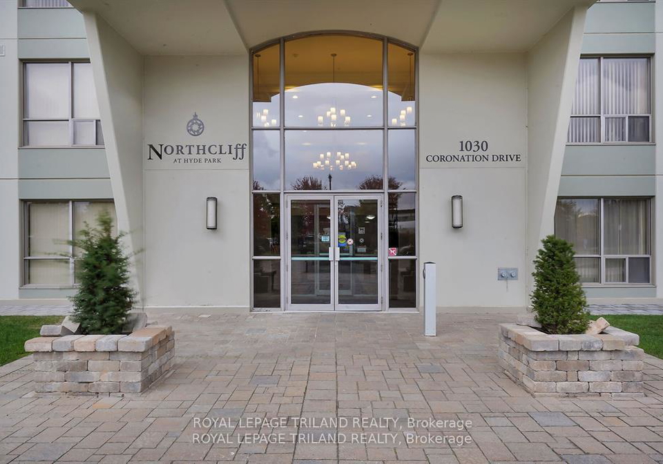 1030-coronation-drive-london-north-ontario-x13616240