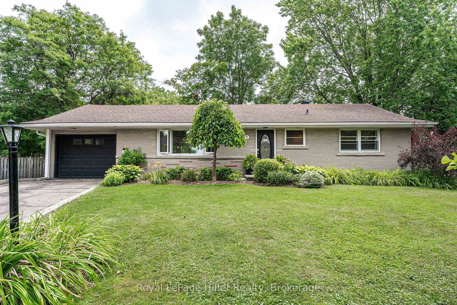 7-waddell-street-stratford-ontario-x13616336
